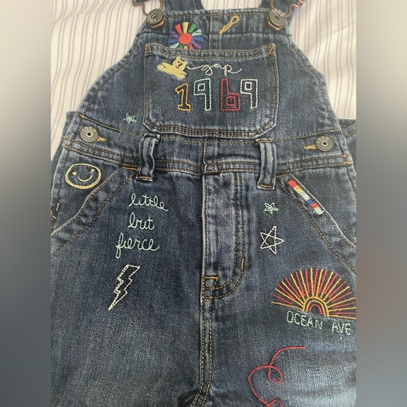 Gap 12-18 month overalls - Picture 3 of 4
